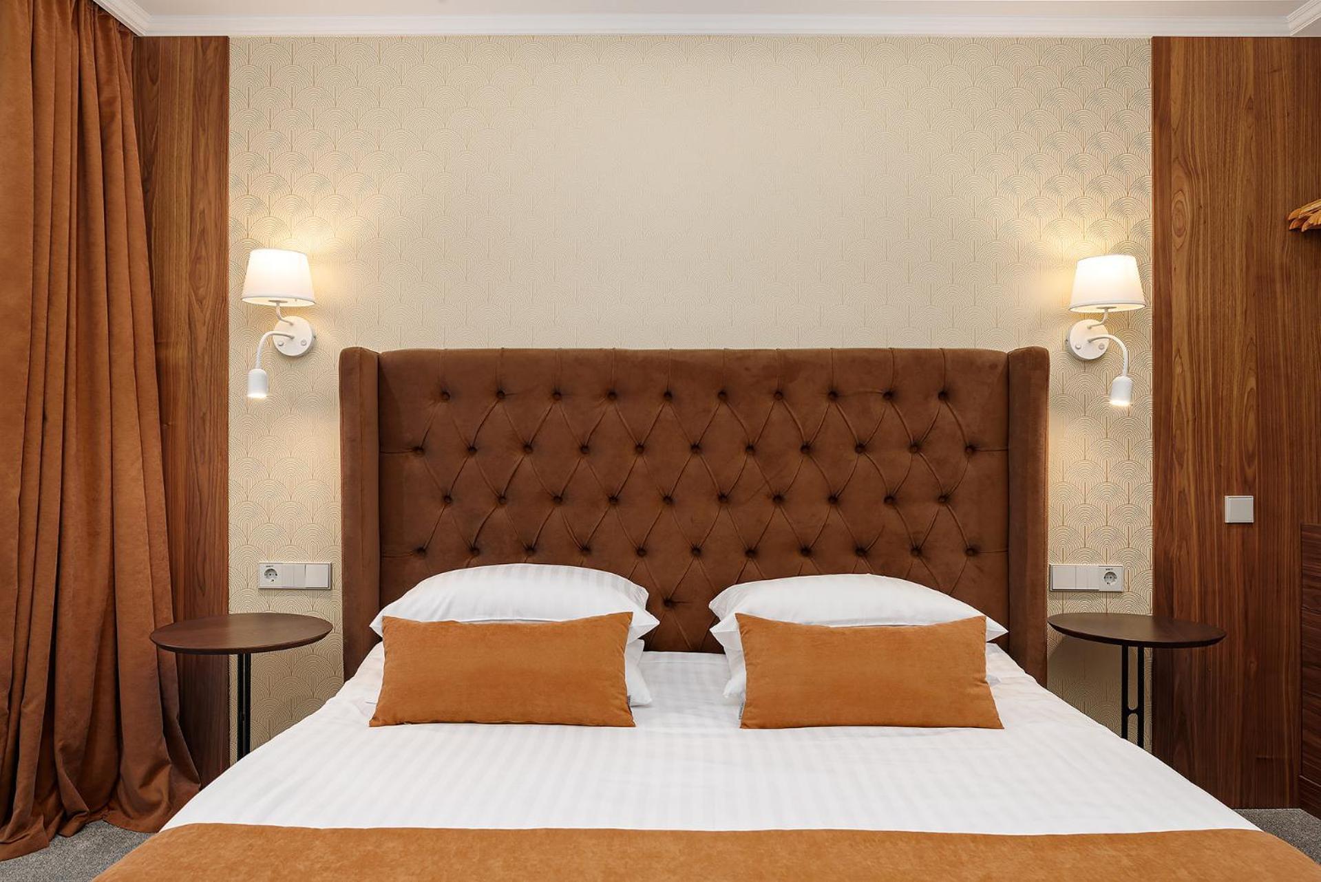 Eurohotel Lviv Ngoại thất bức ảnh