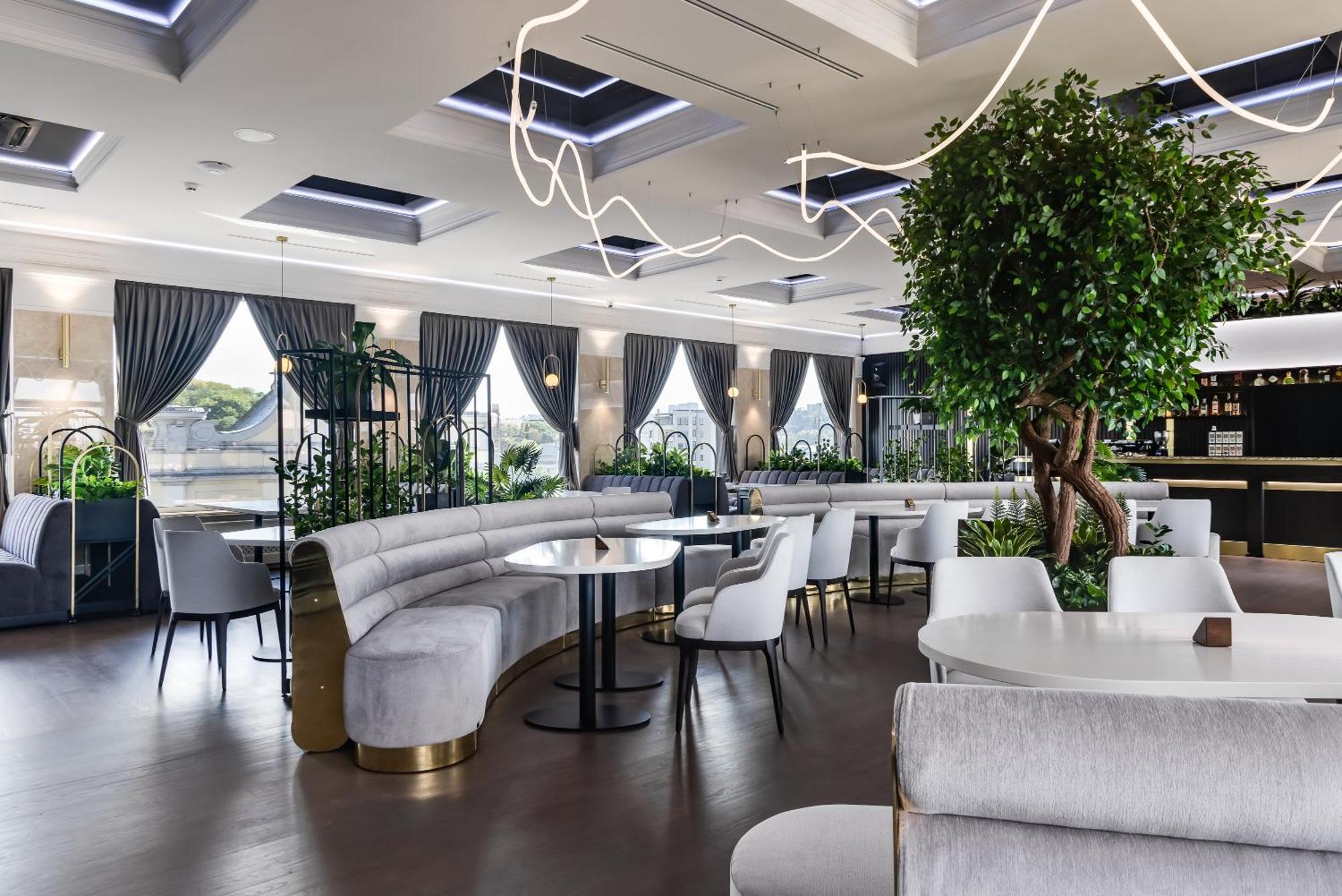 Eurohotel Lviv Ngoại thất bức ảnh