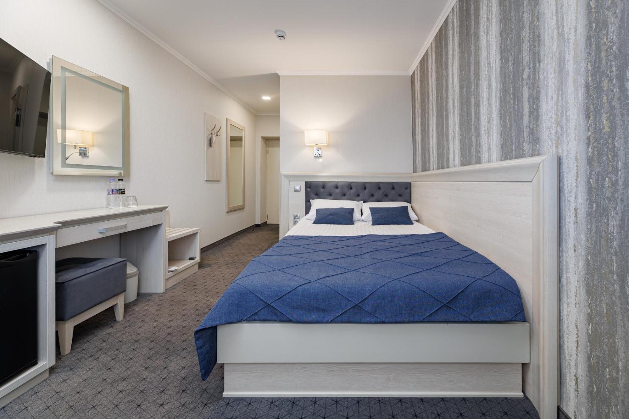 Eurohotel Lviv Ngoại thất bức ảnh